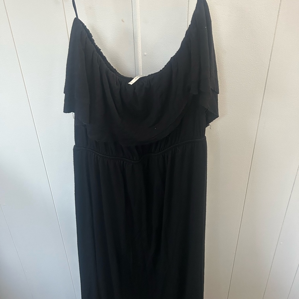 Elegant Black Maxi Dress